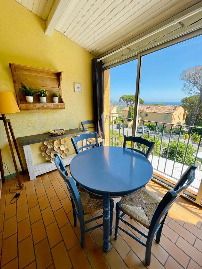 Bel Appartement Avec Mezzanine, Vue Mer Et Piscine Cogolin Eksteriør billede