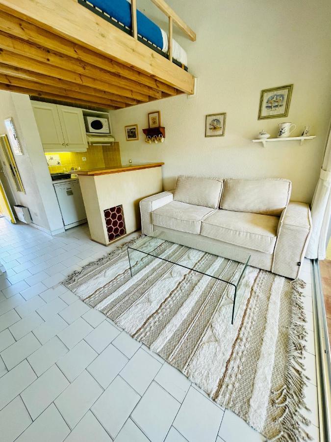 Bel Appartement Avec Mezzanine, Vue Mer Et Piscine Cogolin Eksteriør billede