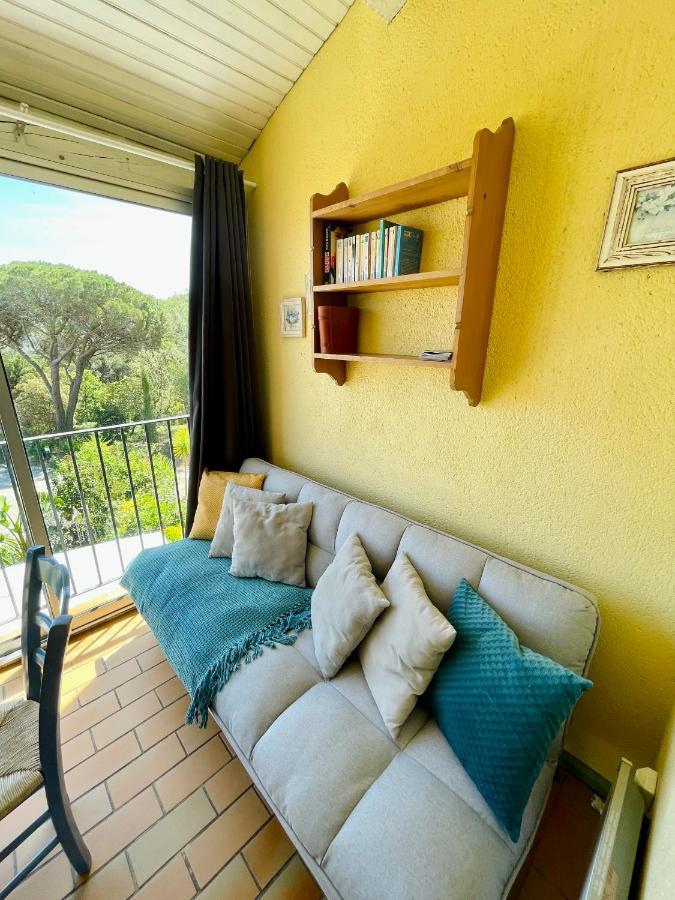 Bel Appartement Avec Mezzanine, Vue Mer Et Piscine Cogolin Eksteriør billede